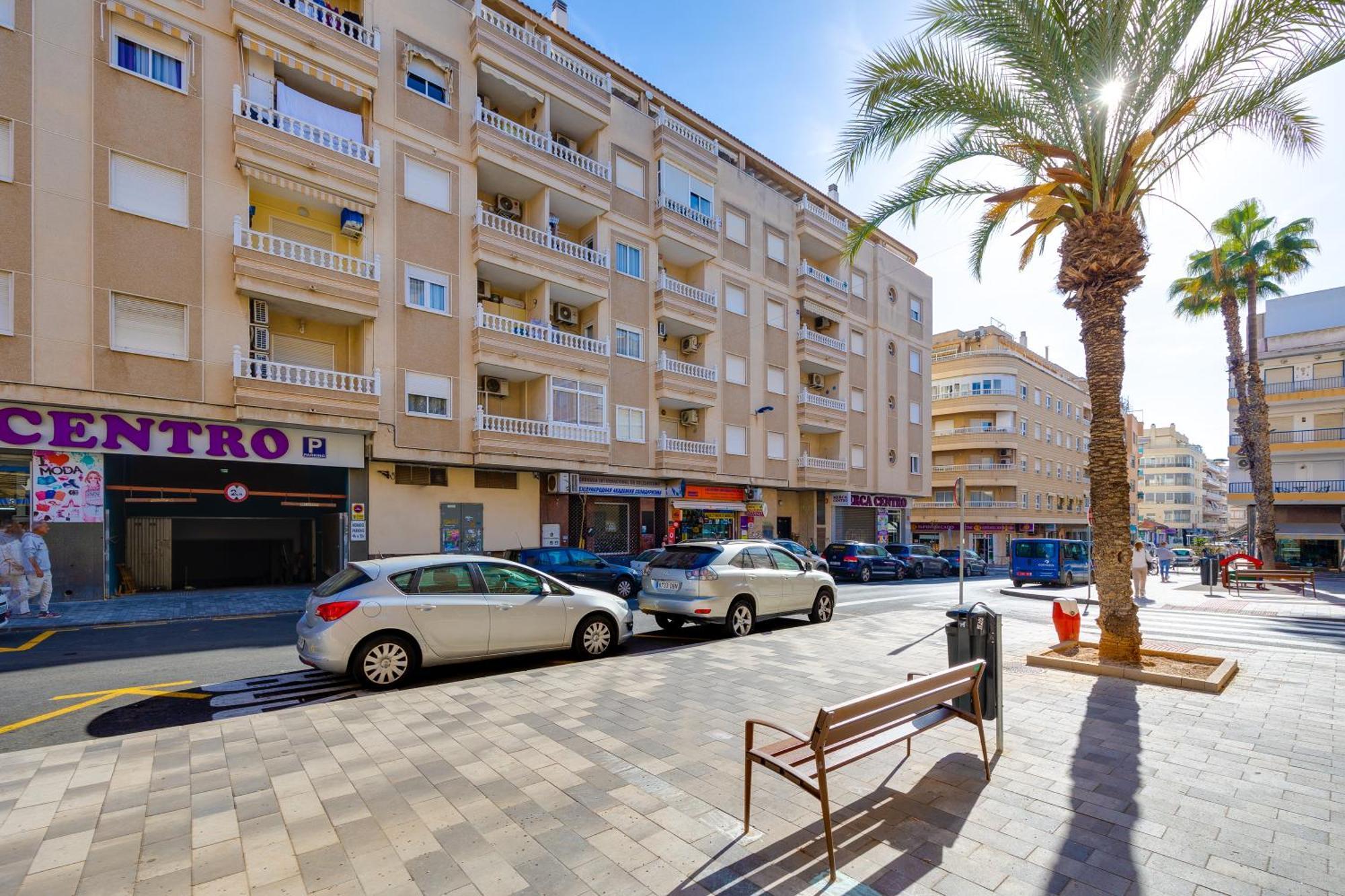 Estudio Caballero De Rodas * Torrevieja